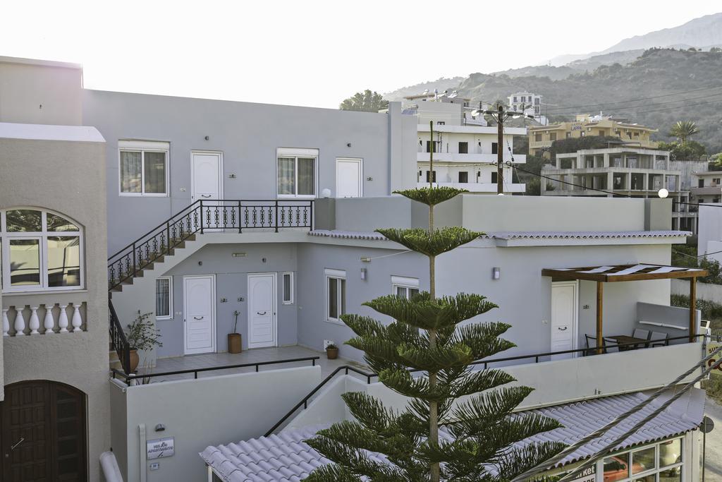 Helios Apartments Plakiás Eksteriør bilde